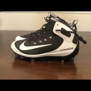 - NIKE ALPHA HUARACHE ELITE BASEBALL  MID ME…